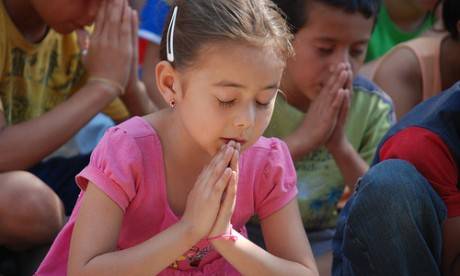 children-praying.jpg
