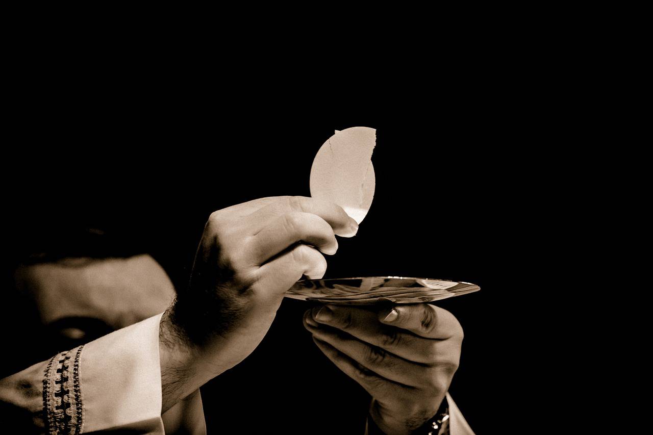 eucharist.jpg